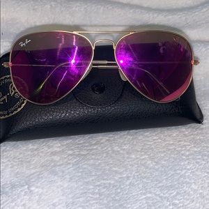 PINK AVIATOR RAYBANS